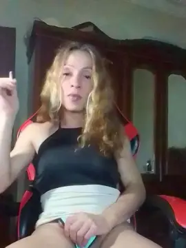 Cam4 Free Live Porn of danilofuckal