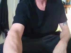 Cam4 Free Porn Cam of bigdickbuzzy