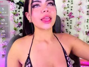 Cam4 Watch Live Sex Cams of tifany_black