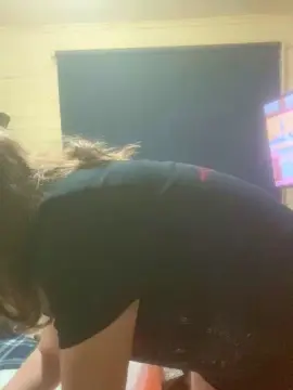 Cam4 Live Sex of VICLIN1987