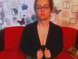 Cam4 Nude Webcam of xxSexyMilfxx