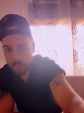 Cam4 Sex Chat of Liam_sexy27