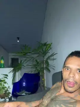 Cam4 Free Live Porn of HardBioDomMale