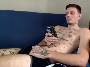 Cam4 Free Live Porn of Xxxciroxxx
