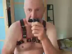 Cam4 Adult Video Chat of greenpower4