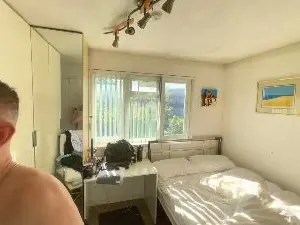 Cam4 Live Sex Cam of hornylondo10