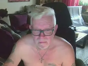 Cam4 Free Live Porn of dirtyminds1