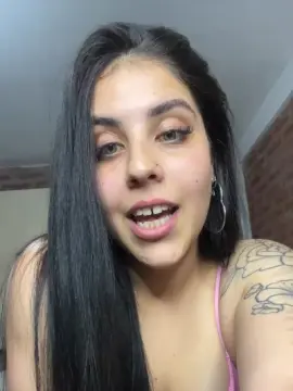 Cam4 Live Porn of Melodi420
