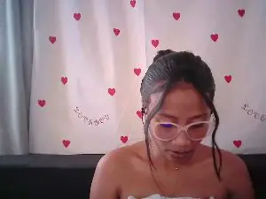 Cam4 Watch Live Sex Cams of ElenaVibe2