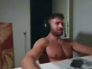 Cam4 Watch Live Sex Cams of ALPHA_HUNK