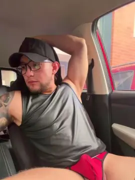 Cam4 Live Sex of Andrew_wallker