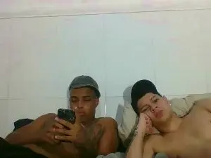 Cam4 Live Porn of Jottarlk_1