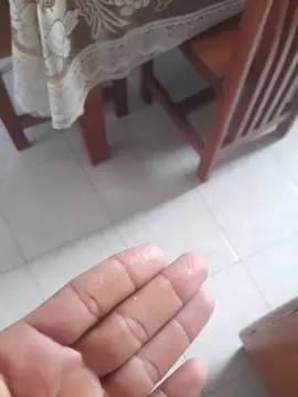 Cam4 Sex Cam of Morenodiscret35