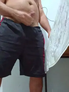 Cam4 Adult Webcam of Morenodiscret35