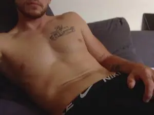 Cam4 Free Porn Cam of Viking9191