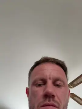 Cam4 Sex Cam of Benjay74