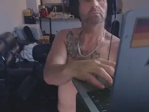 Cam4 Sex Cam of BigDaddyBossD