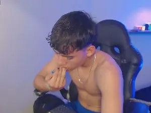 Cam4 Live Sex of Ryan_grayx