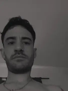 Cam4 Sex Cam of nikola243