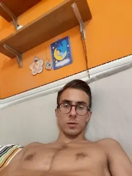 Cam4 Live Porn of cazzoduro633xx3