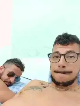 Cam4 Live Sex of sicilianoporco4