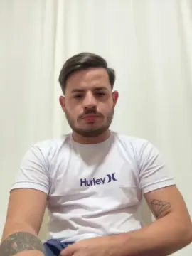 Cam4 Live Sex of victorhneves888