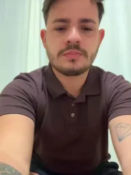 Cam4 Live Sex of victorhneves888