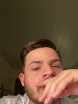 Cam4 Live Sex Cam of victorhneves888