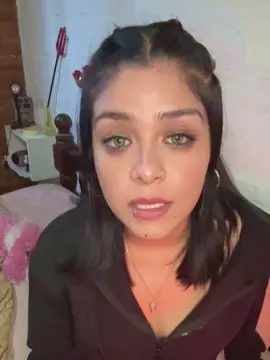 Cam4 Live Porn of Lilithh44