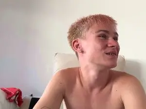 Cam4 Adult Webcams of twinkniko