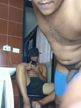 Cam4 Live Sex Cam of 777MONSTERDADDY