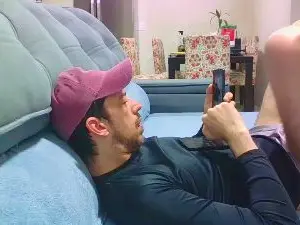 Cam4 Live Sex of Uber_dot_Pr