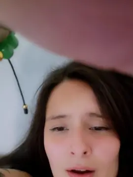 Cam4 Free Porn Cam of Roxannepiggy