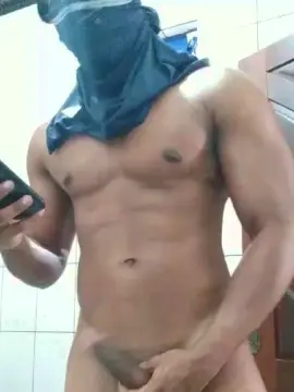 Cam4 Adult Webcam of Morenosafado03