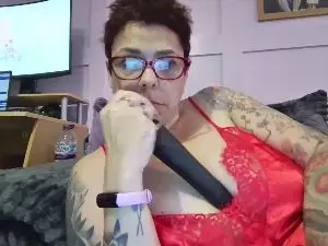 Cam4 Adult Webcams of MrsWhipLash