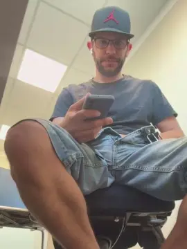 Cam4 Best live sex cam show of DaddyLive