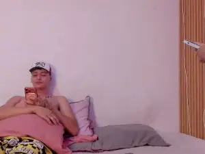 Cam4 Adult Webcam of TwoMilkyway