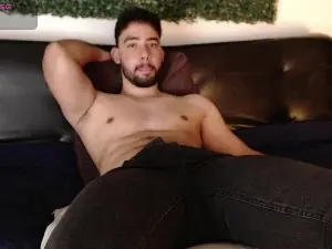 Cam4 Live Porn of sam_ford