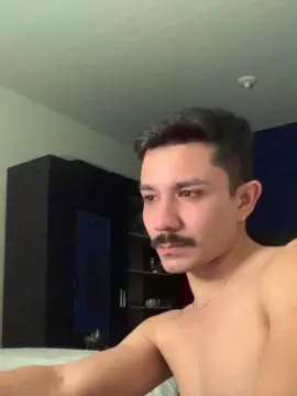 Cam4 Nude Webcam of Valent29