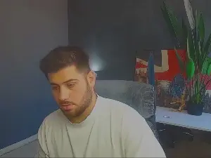 Cam4 Live Porn of DaxGreer