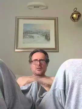 Cam4 Live Porn of spratek04