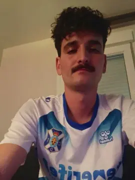 Cam4 Live Sex of luisvs9992