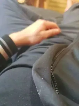 Cam4 Free Porn Cam of leontiff_
