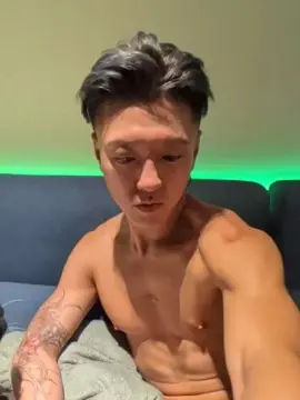 Cam4 Watch Live Sex Cams of HornyCoupleTPE