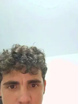 Cam4 Sex Chat of Levi_Henrique