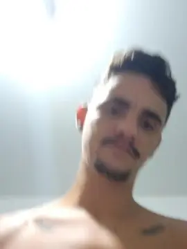 Cam4 Live Sex Cam of Levi_Henrique