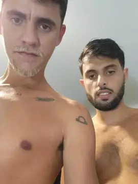 Cam4 Watch Live Sex Cams of Levi_Henrique