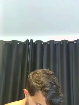 Cam4 Live Sex Cam of Levi_Henrique
