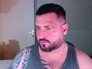Cam4 Free Porn Cam of wluizzz
