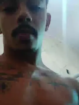 Cam4 Private Sex Chat of Leolima60